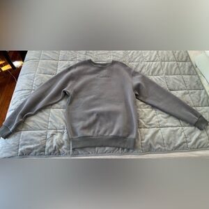 Comfrt Signature Crewneck in steel grey sz XS!